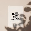 Love is the new black - Postkarte "Von Herzen das Beste und Schönste"