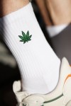 Hanf | Bestickte Bio Baumwoll Socken | Fashion Drinks