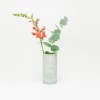 Rimma Tchilingarian – The Green Vase – Handgemachtes Porzellan, weiß und grün – marmoriert