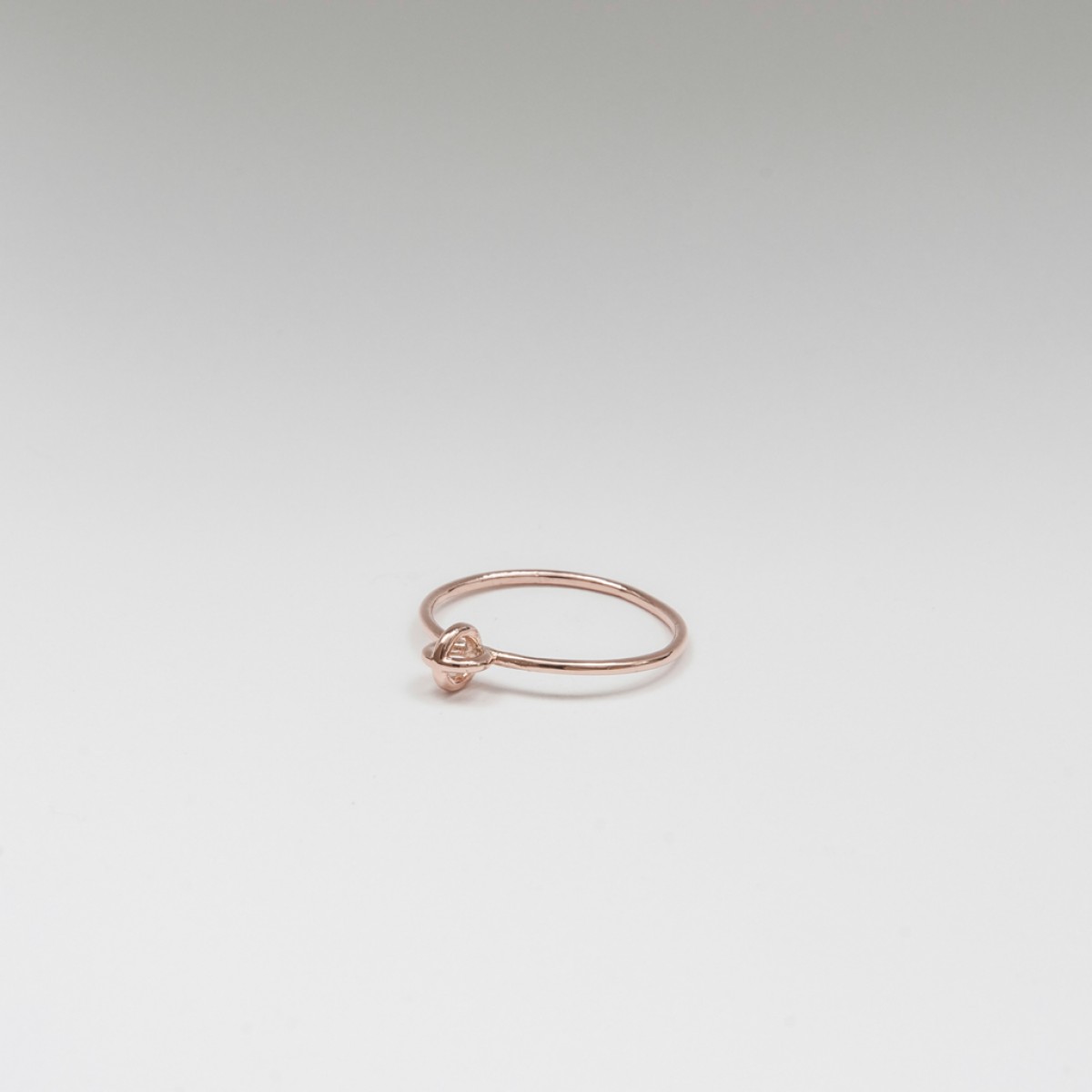 Jonathan Radetz Jewellery, Ring KISSKISS, Roségold 375