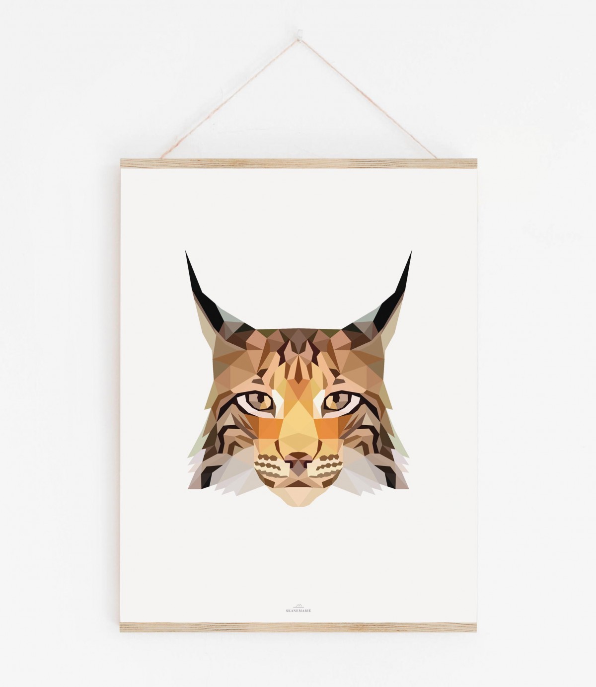 LUCHS Poly Art als hochwertiger Print im minimalistischen Stil von Skanemarie – Poster, Wandbild