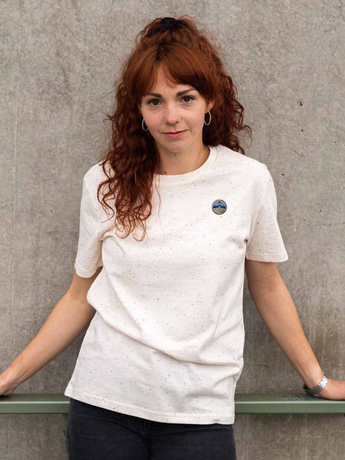 Stadtliebe® | Nordsee T-Shirt mit gesticktem „Leuchtturm“ Mandarin 100% Bio-Baumwolle
