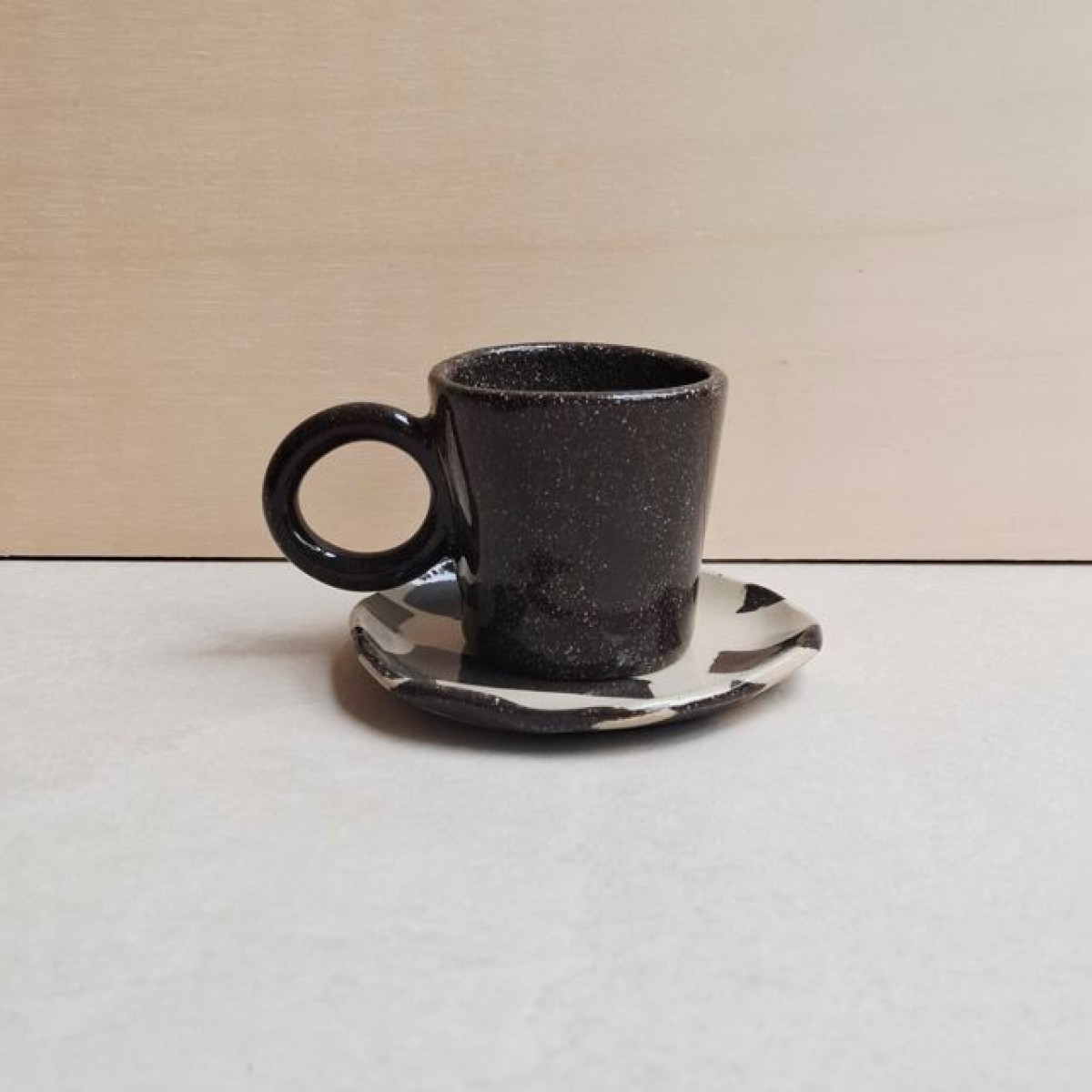 Skelini - handgemachte Espresso Tasse braun