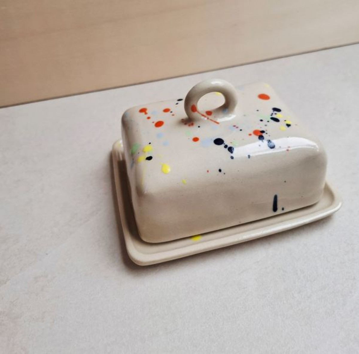 Skelini - Keramik Butterdose handgemacht bunt mit Henkel