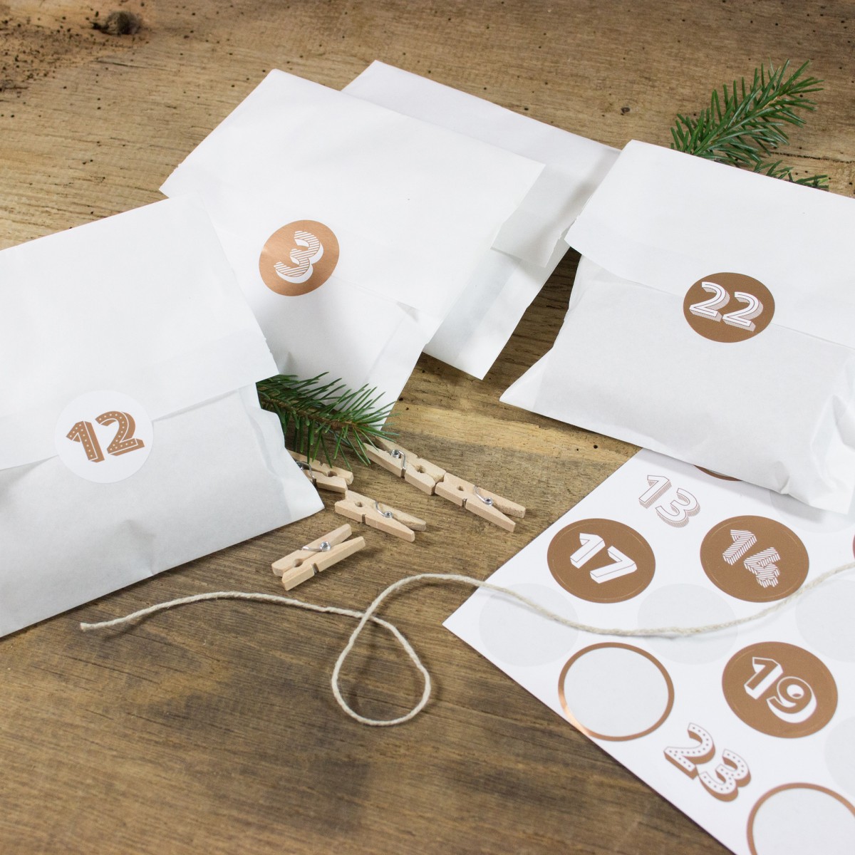 Bow & Hummingbird Adventskalender Weiß/Kupfer zum Befüllen