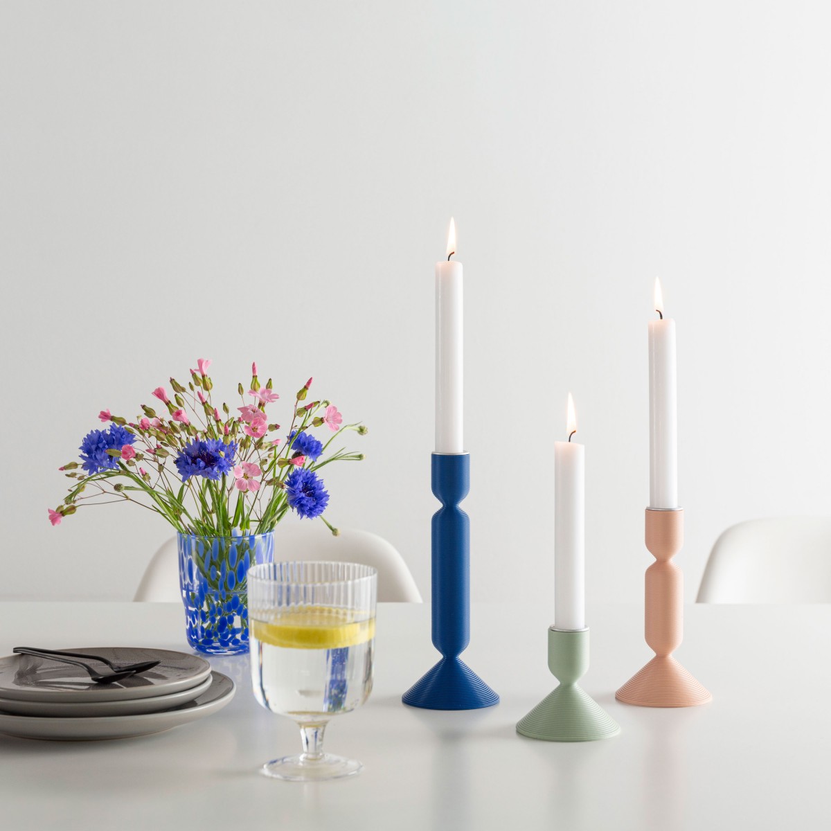 TEO - Kerzenständer - BONBON 3er Set, 98% recycled (rPLA) kobalt-rosa-salbei