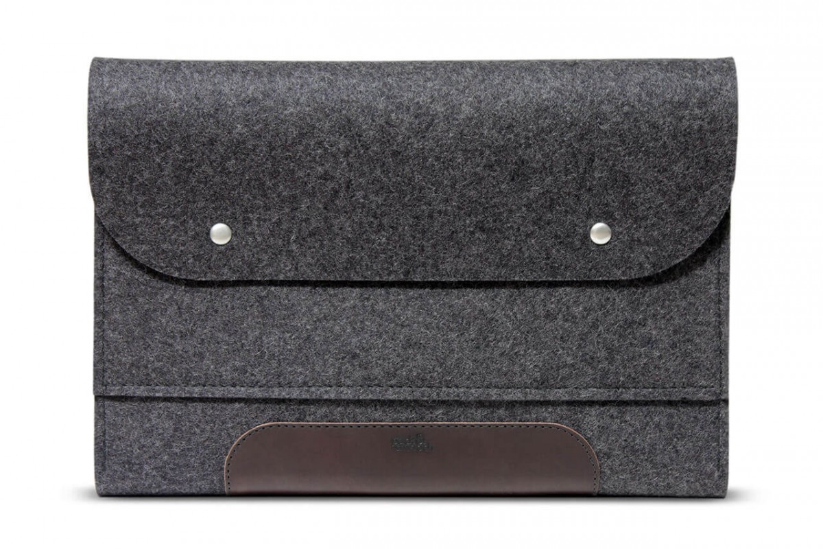 Laptoptasche, iPad Pro, MacBook Pro Folio Case "Corriedale"
100% Merino Wollfilz (Mulesing-frei), Pflanzlich gegerbtes Leder
