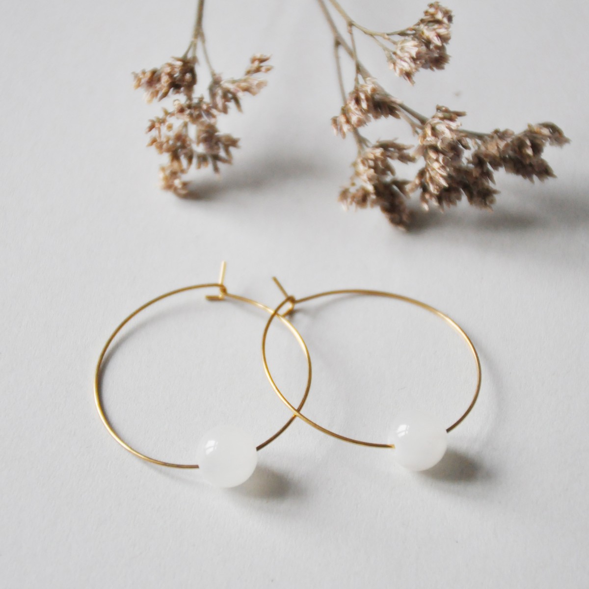 nahili CREOLEN "simple" Ohrringe  Jade Halbedelstein gold oder silbern Naturstein