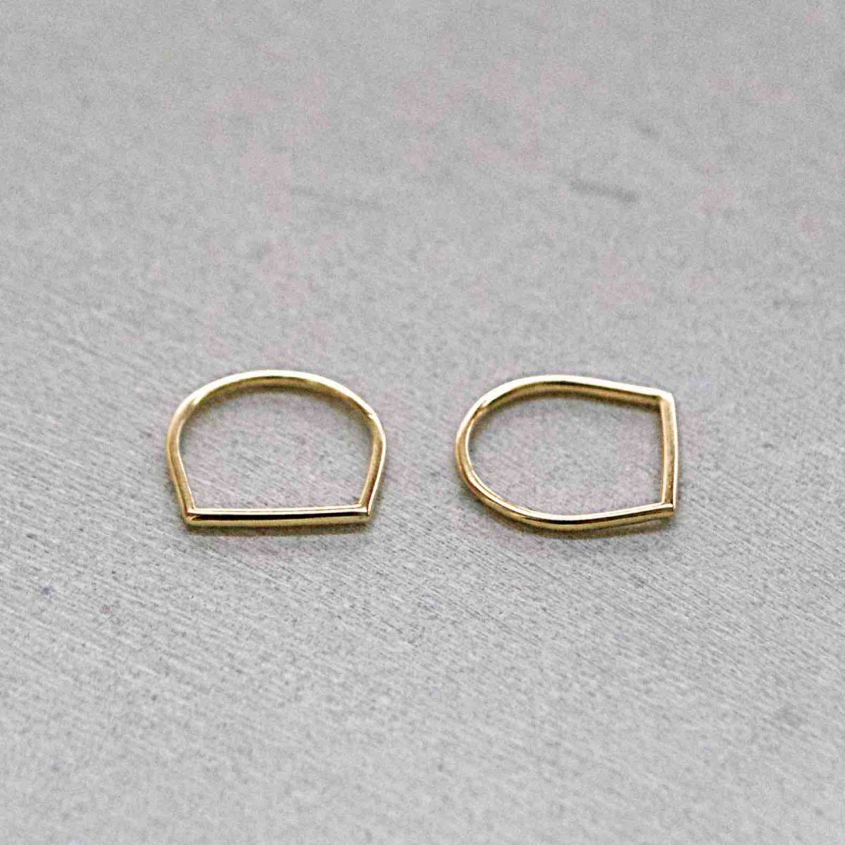 iloveblossom FUN WITH GEOMETRY RING // square // gold