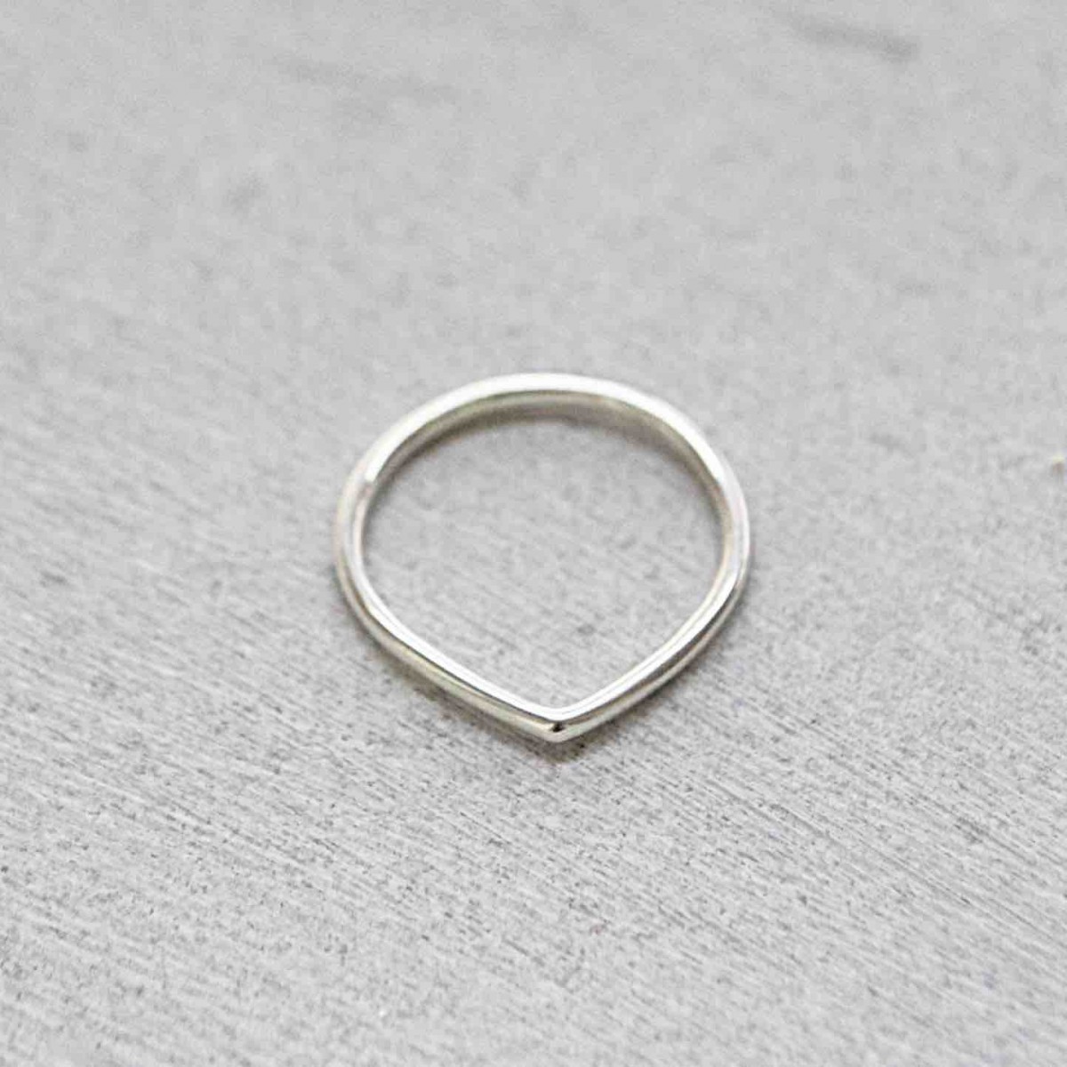 iloveblossom FUN WITH GEOMETRY RING // drop // silver