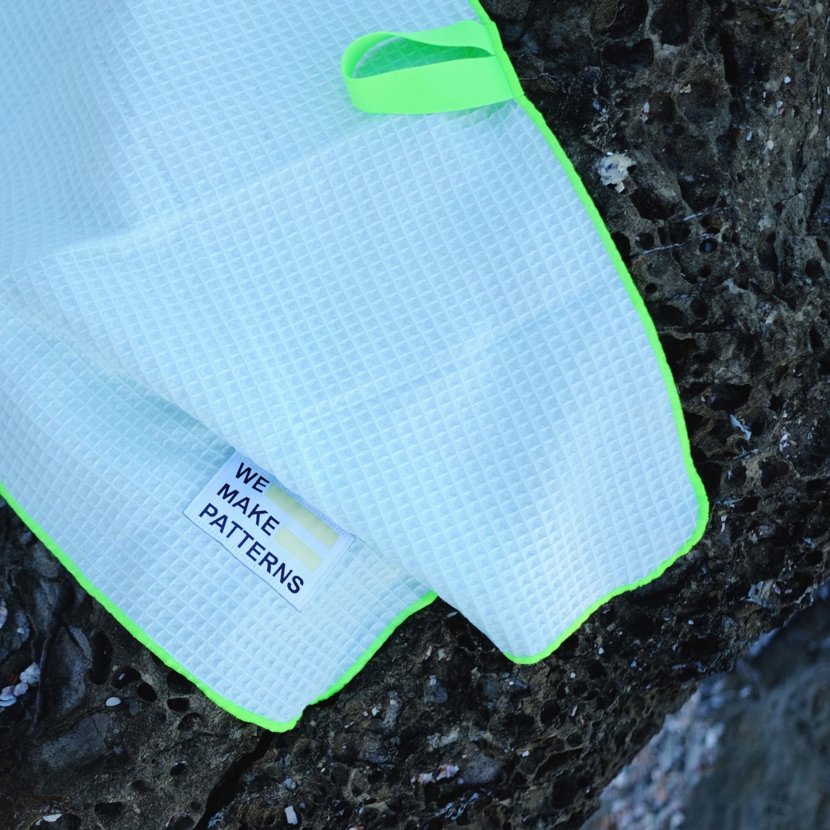 We Make Patterns - Reisehandtuch Baumwolle Mint