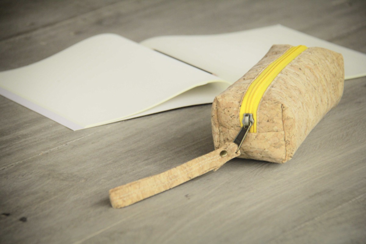 Federmappe, Etui aus Kork, handgefertigt BY COPALA