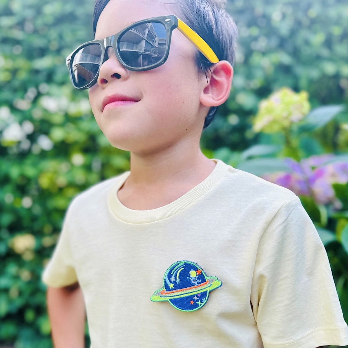 Kids Fun T-shirt "Sunshine Fizz 1" mit Zwei Austauschbaren Patches | PHILOSOPHIE