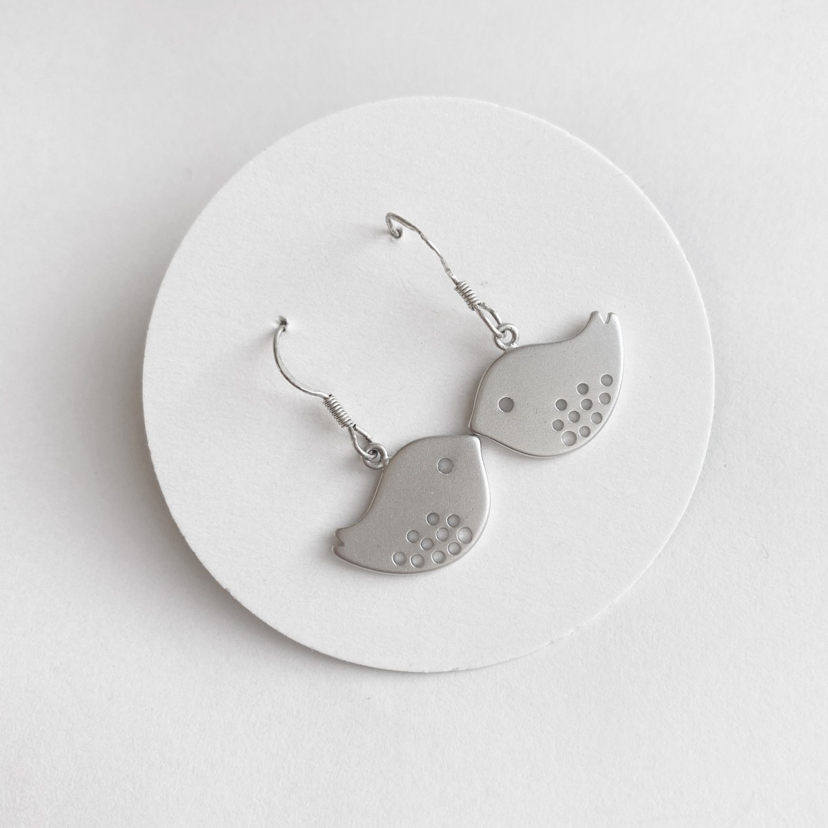 na.hili OHRRINGE UNIKAT "little birds" *Weißgold* 925 Silber 
