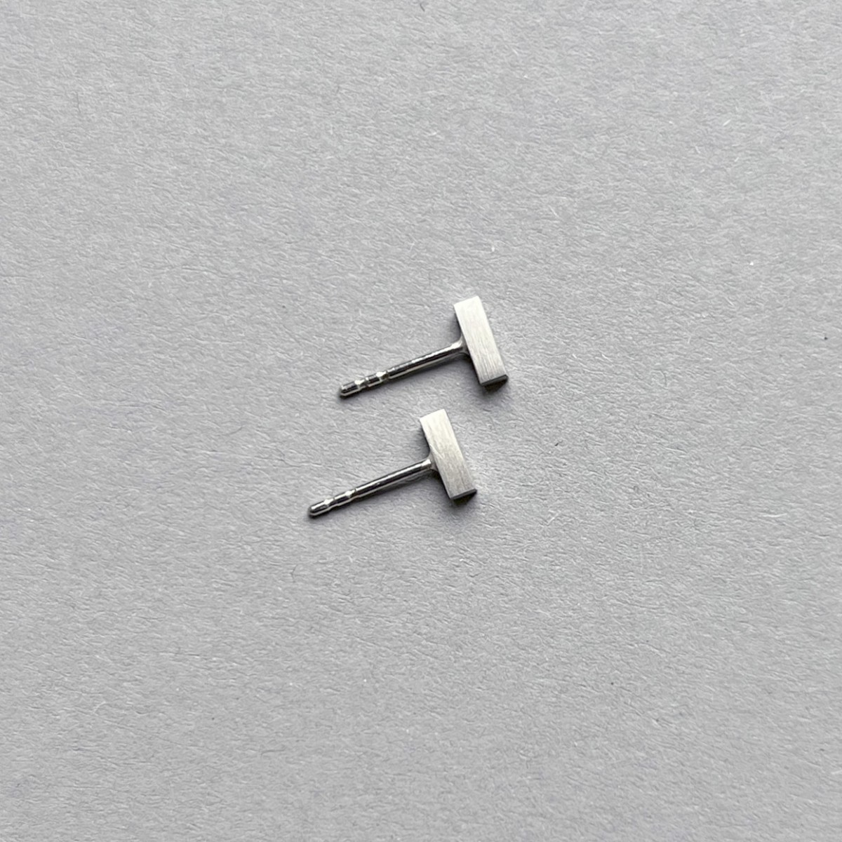 Teresa Gruber
Ohrstecker "Stick" 
925 Silber