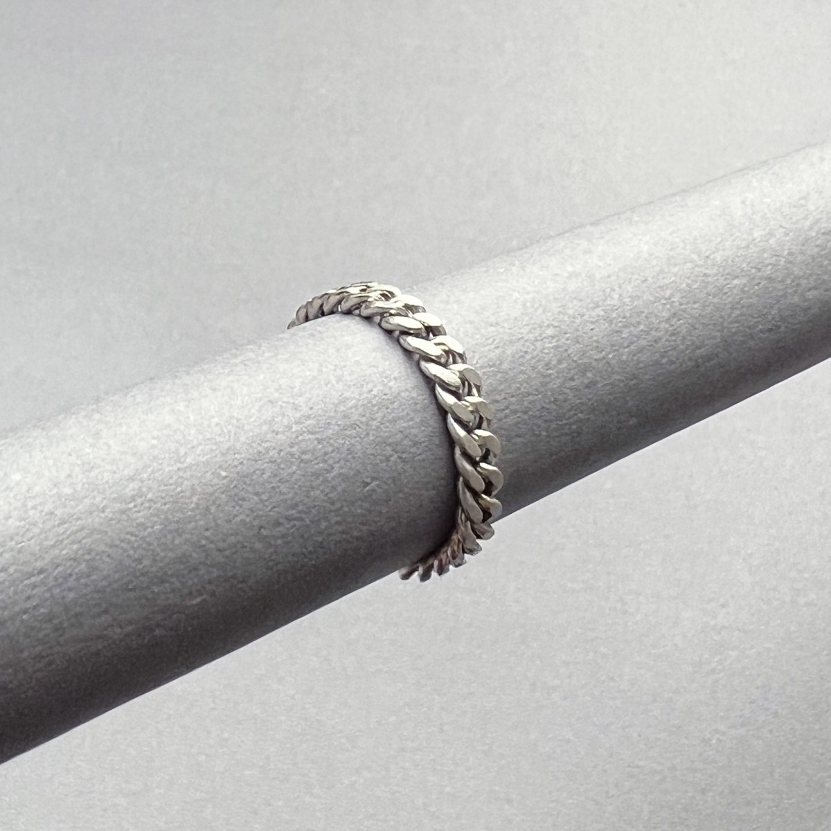 Teresa Gruber 
Ring "Panzer" 
925 Silber