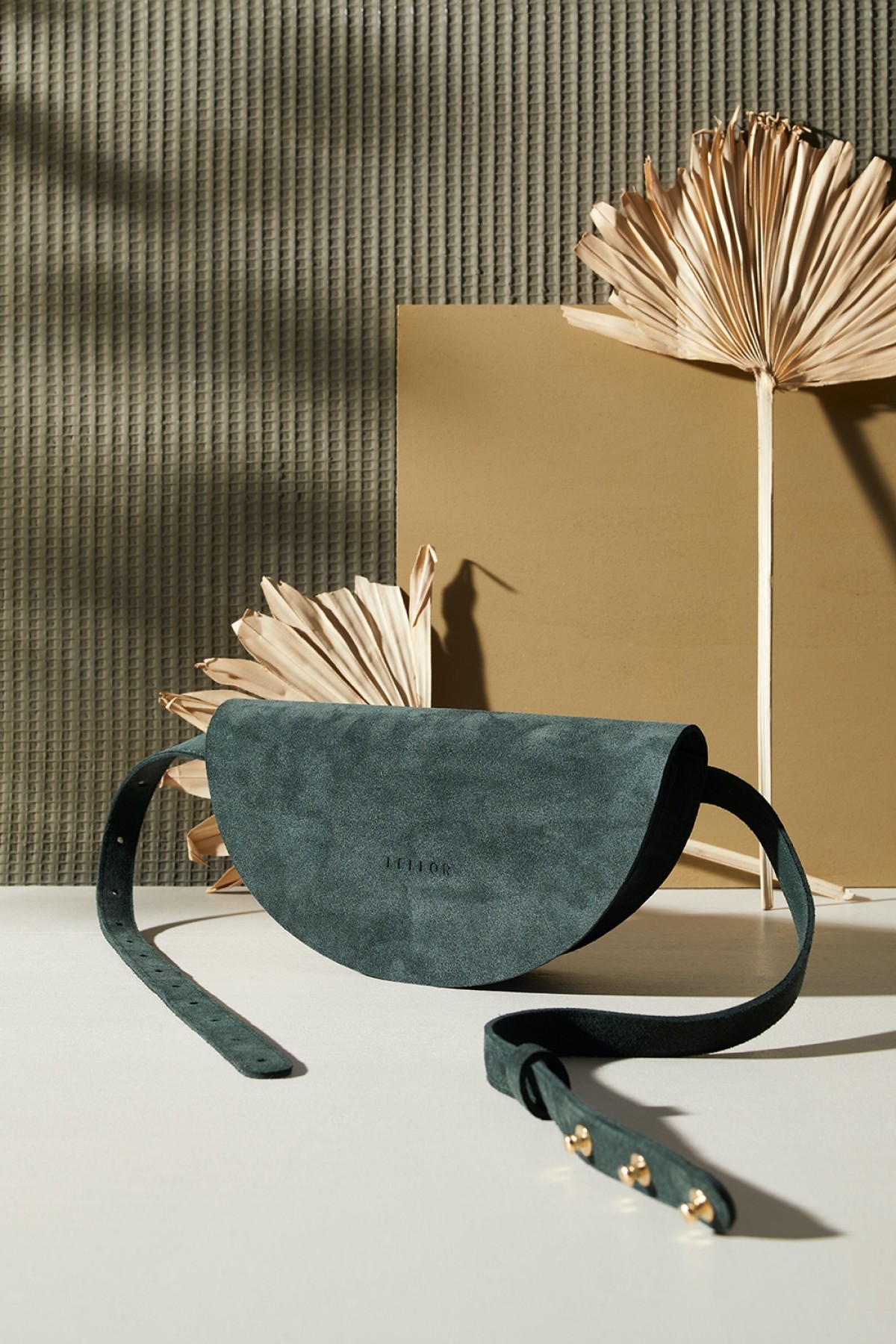 LELLOR Halfmoon Bag "Deep Hunter Green"