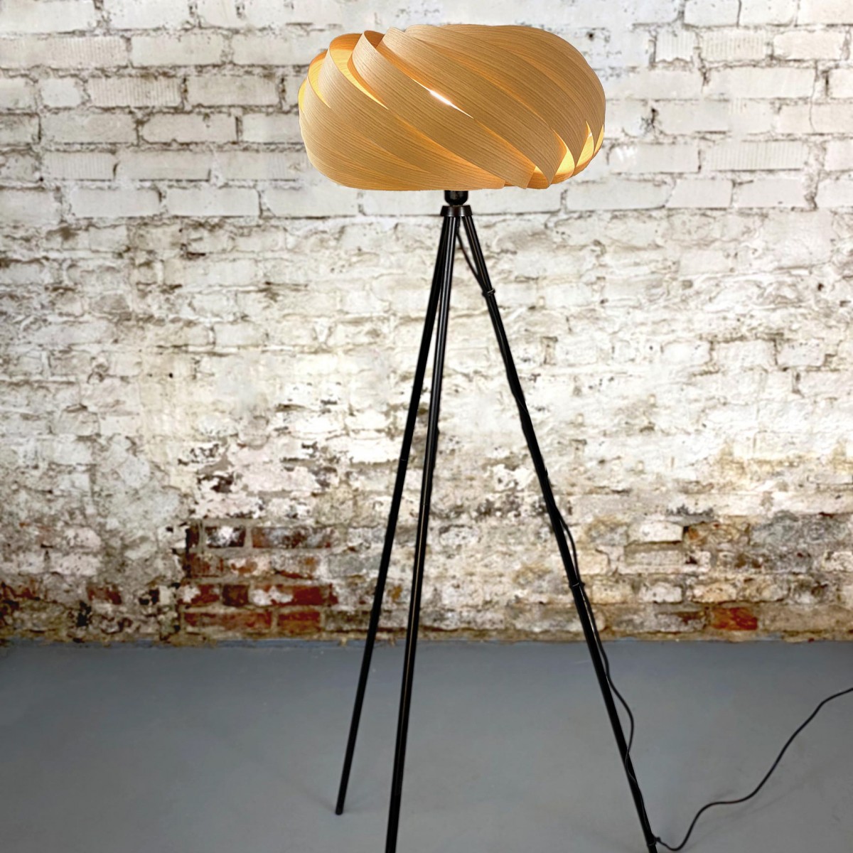 Gofurnit Tripod-Stehleuchte - Kollektion 'Quiescenta' aus Eiche