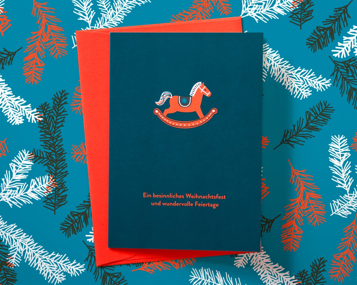 Süße Weihnachtskarte mit Schaukelpferd // Papaya paper products