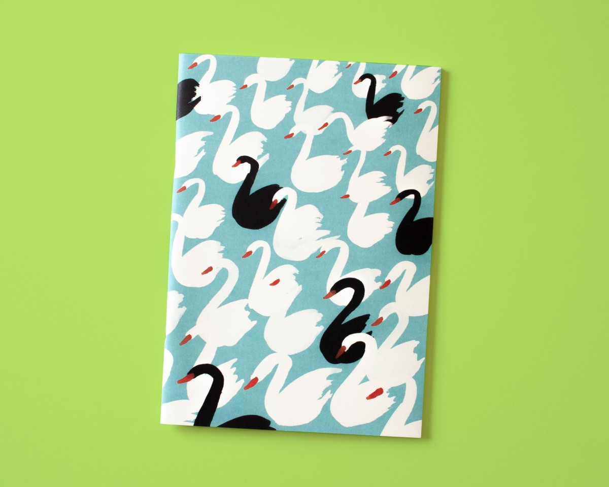 Notizheft A5 Schwäne hellblau // Papaya paper products