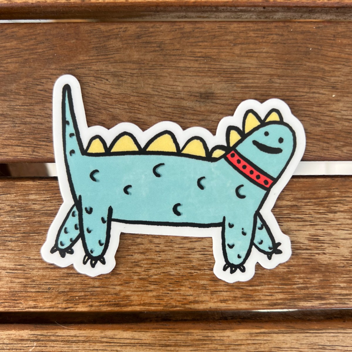 The Naughty District - Sticker »Dino Dog«