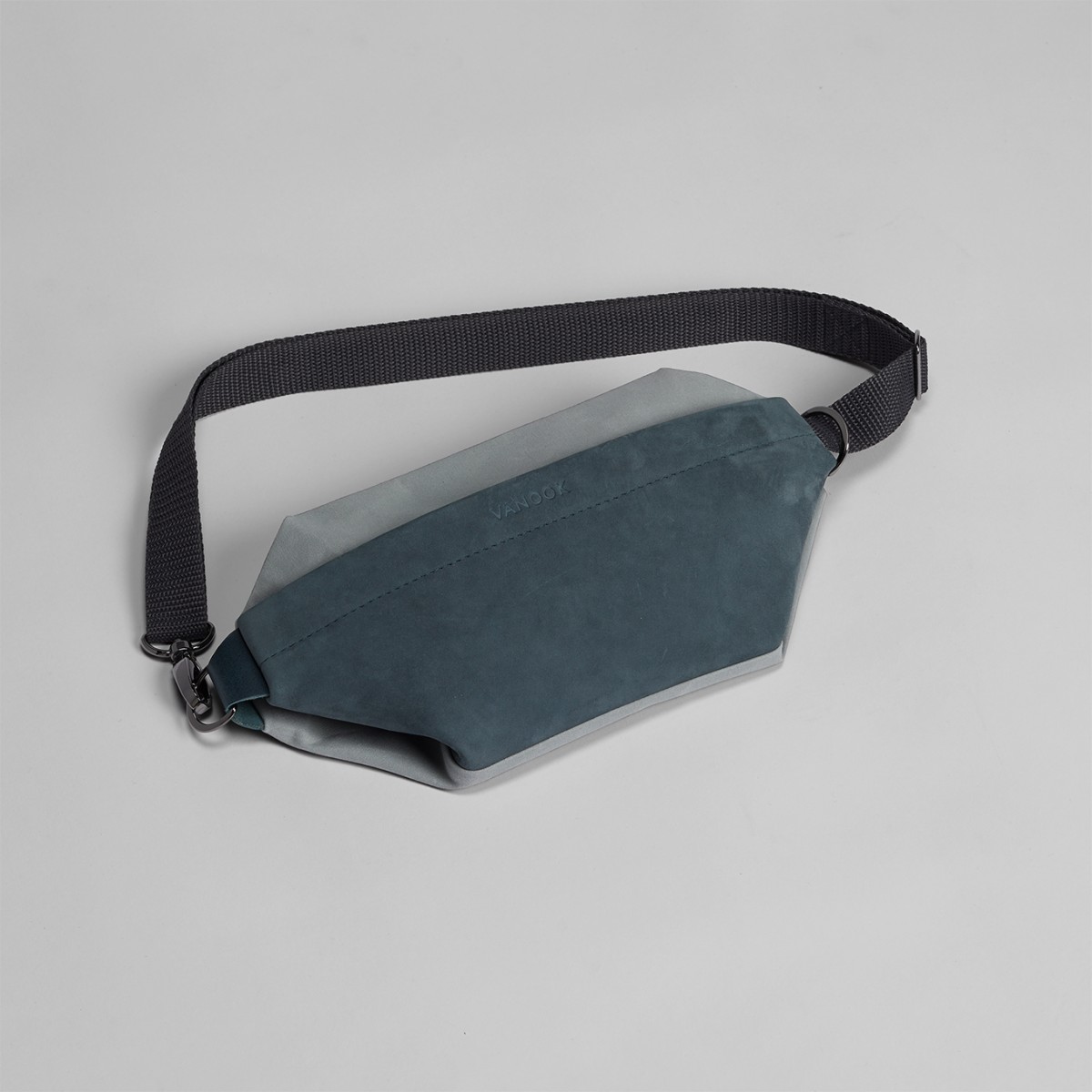 VANOOK – Umhängetasche
Teal
