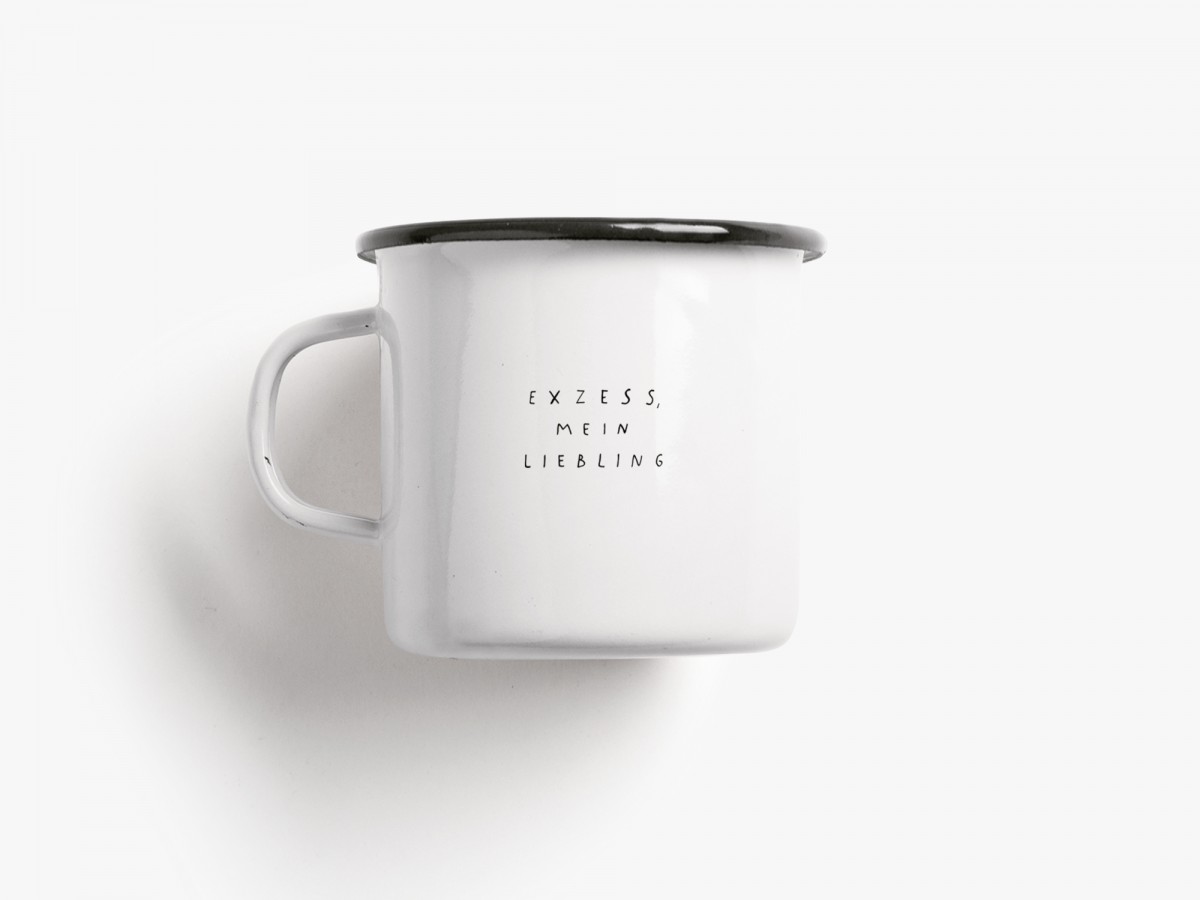 typealive / Emaillebecher Tasse / Exzess