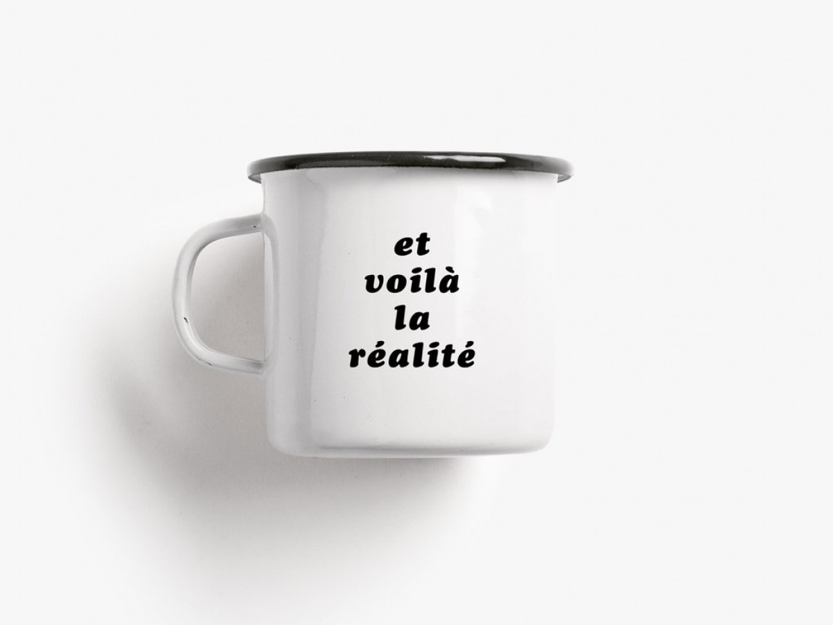 typealive / Emaillebecher Tasse / Réalité