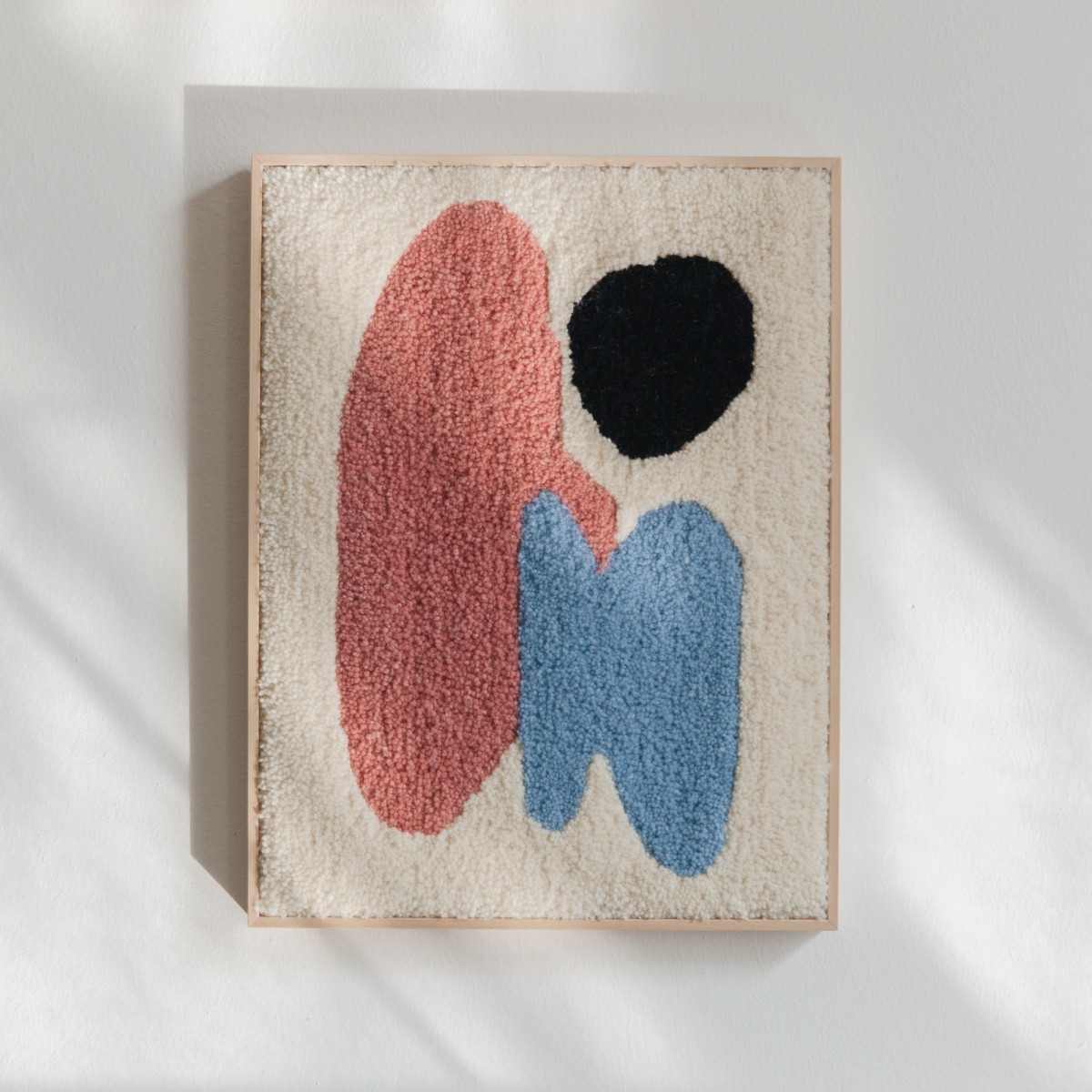Gerahmter Wandteppich - BLACKDOT // Rosa Rauscher