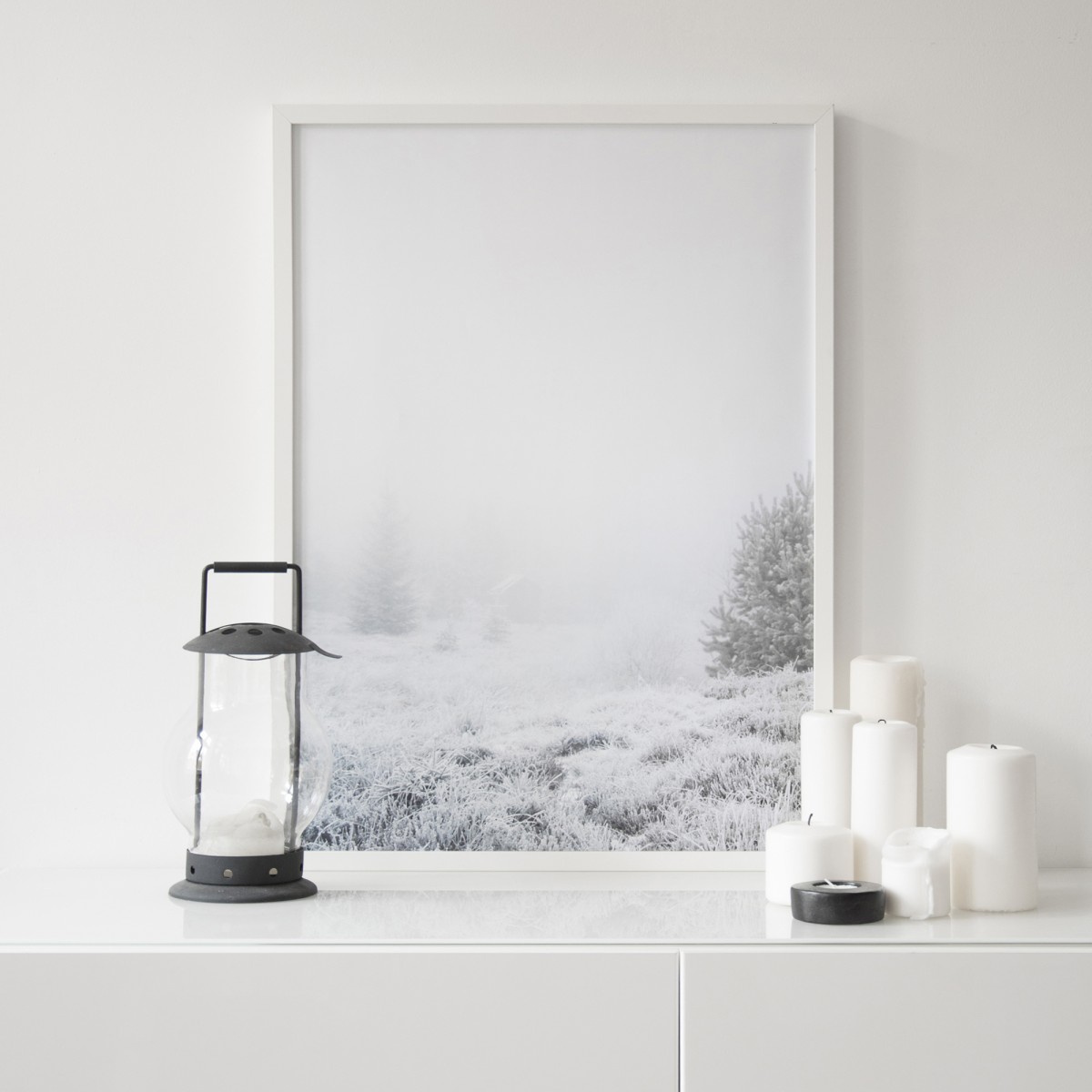 nahili ARTPRINT/POSTER "the house in the FOREST" Schnee Landschaft (DIN A1/A3 & 50x70cm)