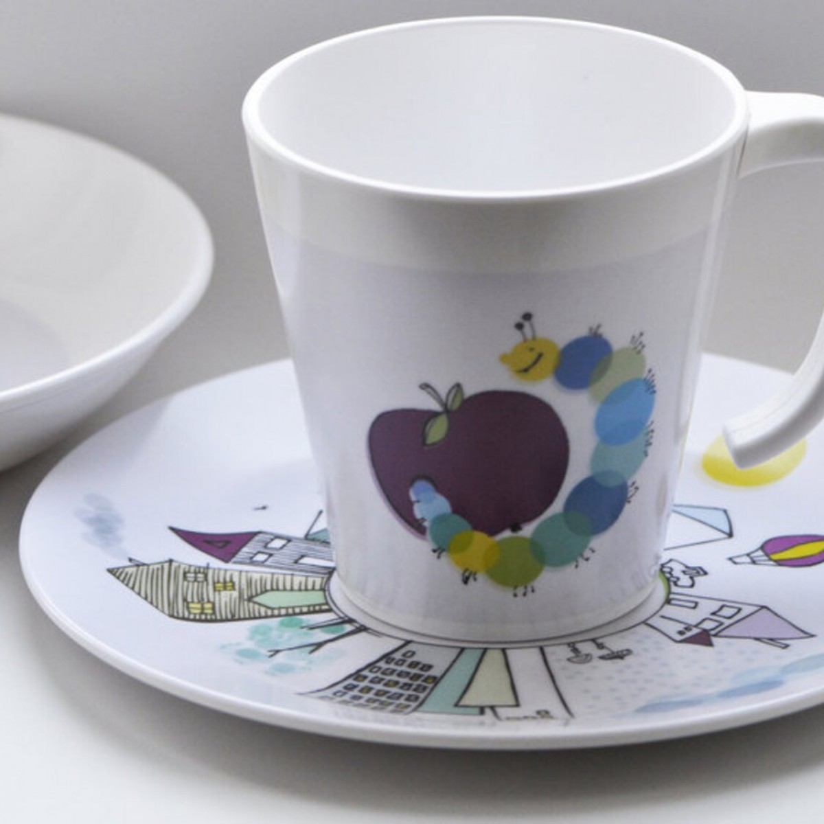 nahili TASSE "kleine Raupe im Apfel" Melamin Kinder Geschirr