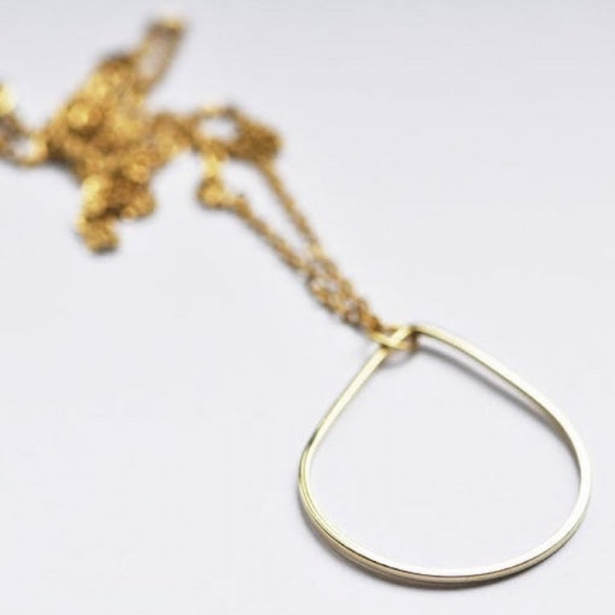 nahili KETTE "golden Shapes" minimal Anhänger - gold plattiert