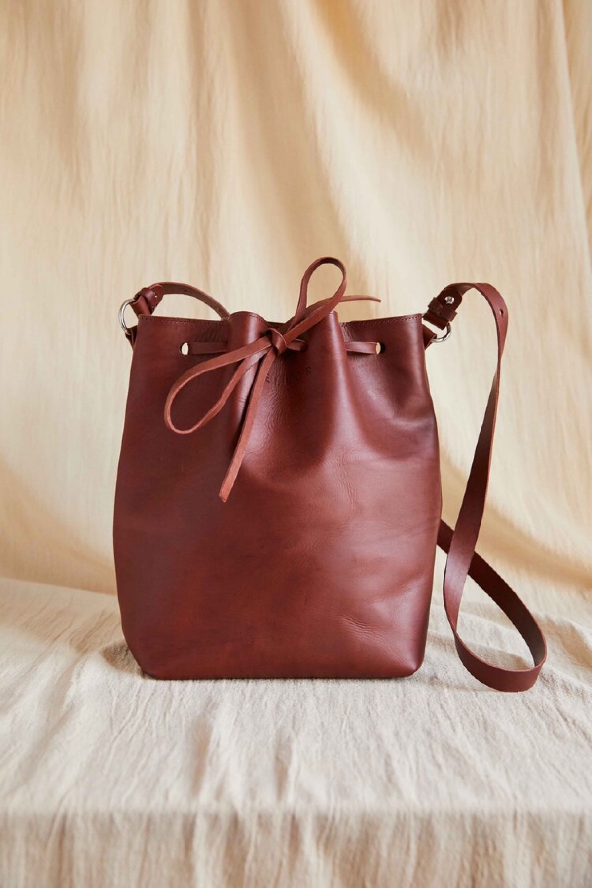 LELLOR Bucket Bag - Burgund