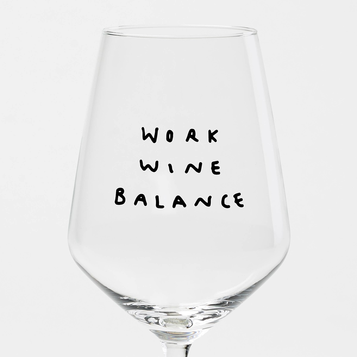 "Work Wine Balance" Weinglas by Johanna Schwarzer × selekkt