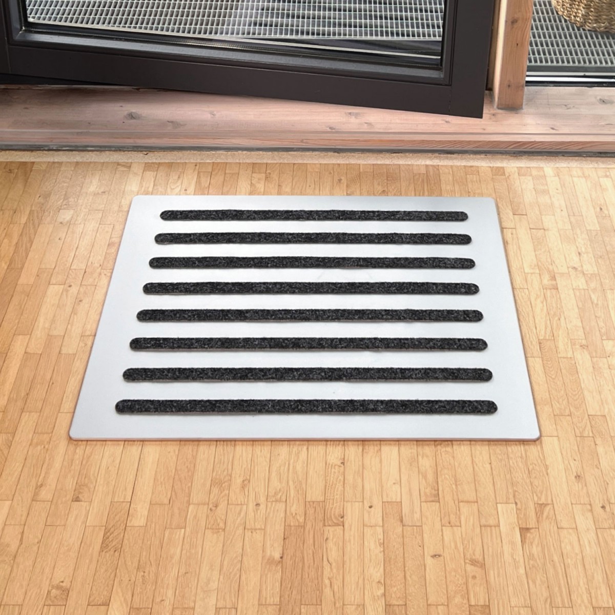 Keilbach Schuhabstreifer camino.stripes, eloxiertes Aluminium, EV1, 8 Filzstreifen aus sehr robuster Filz, 60 x 50 cm, nur 11 mm hoch, Gewicht 3,5 kg