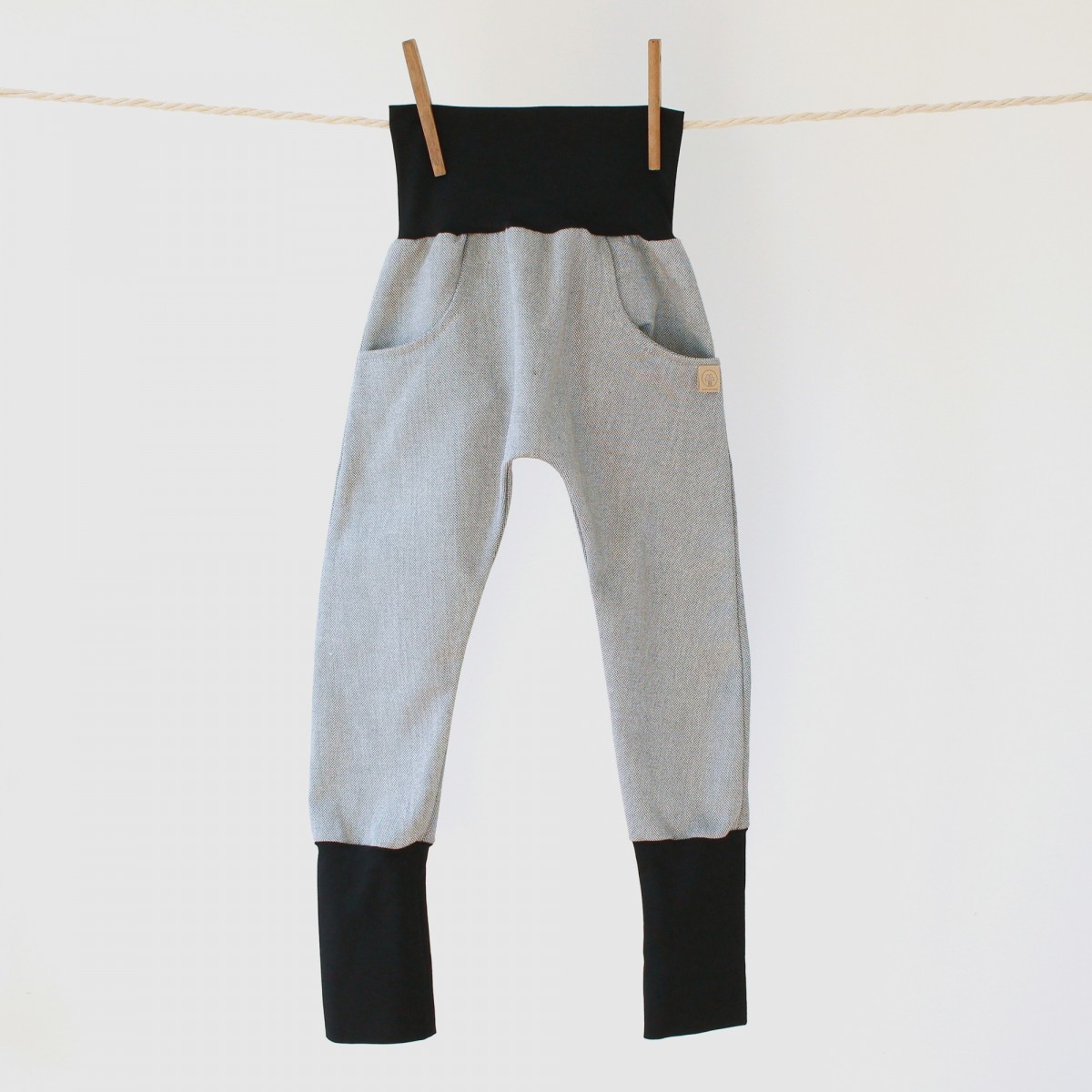 Wunschbrunnen | Knickerbocker "Graue Maus", schmal | kids | Schwarz/Grau/Grau
