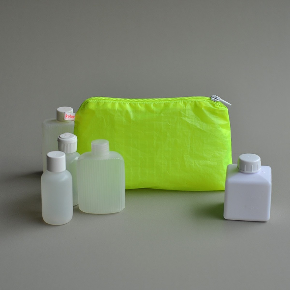 kolor magic pouch with zipper S / Kulturbeutel klein
