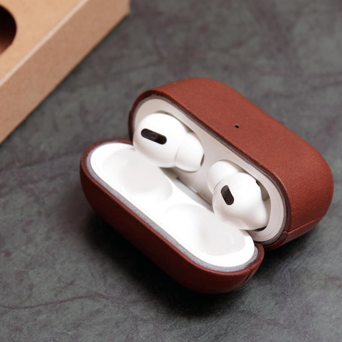 AirPod Pro Lederhülle für AirPod Case - Pack & Smooch