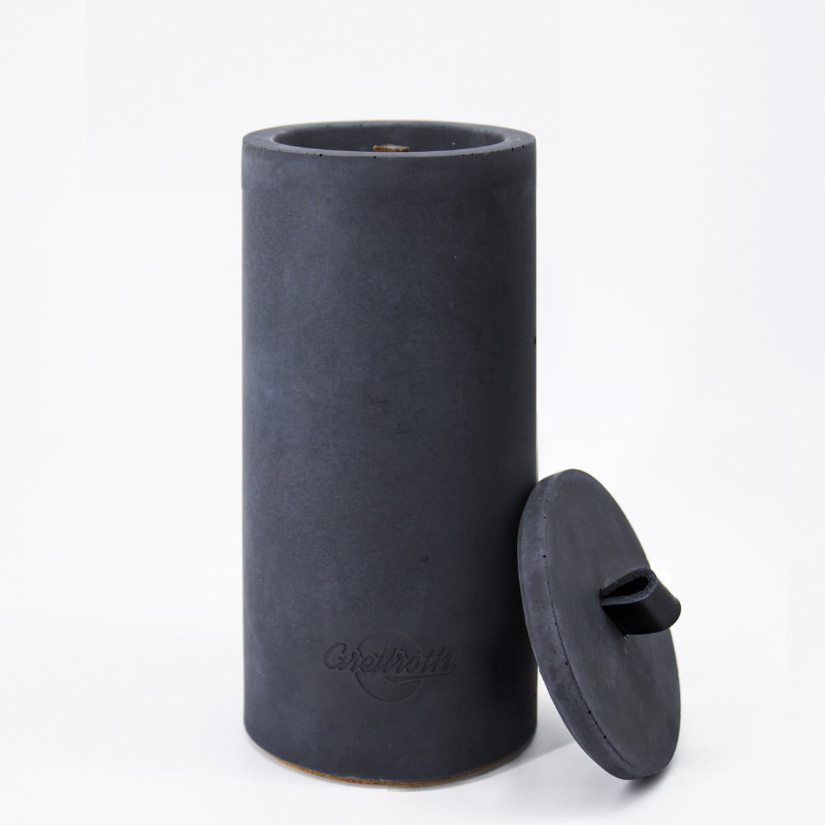 Nachfüllbares Beton-Outdoor-Feuer “DARK XL“ – Ledergriff 