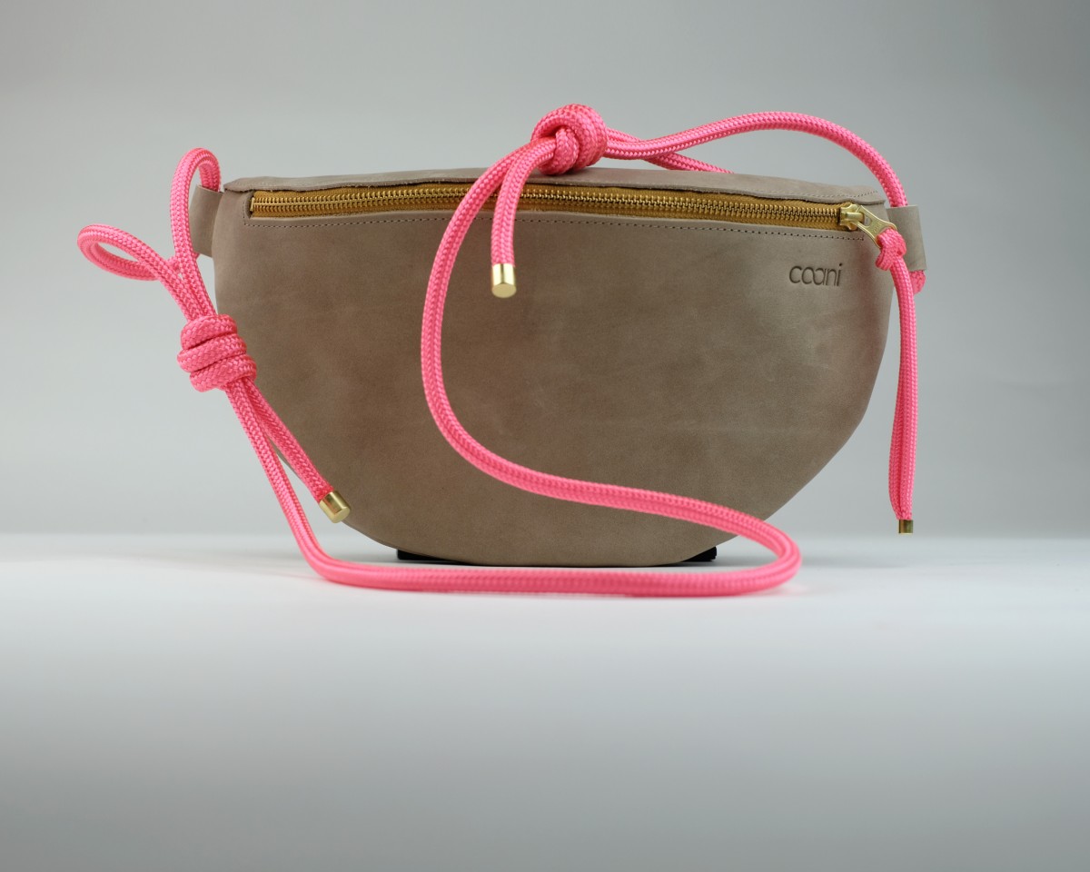 Umhängetasche 'YUKI' in beige ° COANI