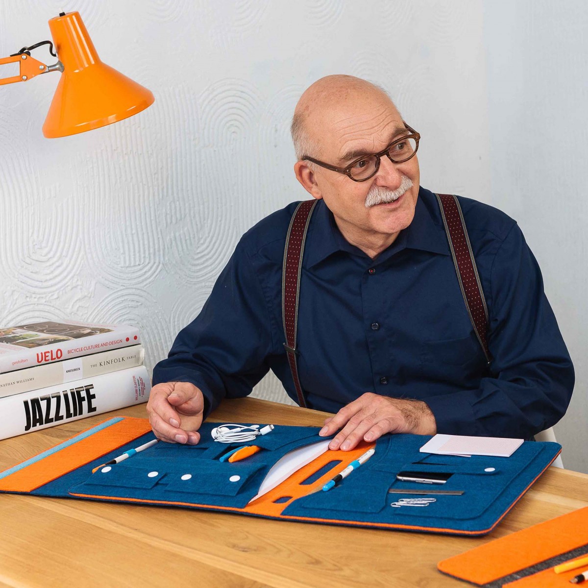 RÅVARE Stilvoller Filz-Organizer für iPad 12.9", puristische Businessmappe, minimalistischer Reiseorganizer