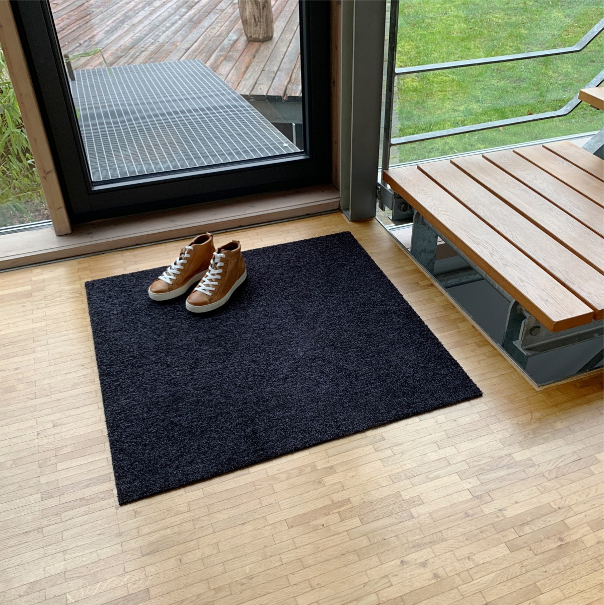 Keilbach Fußmatte icon 85x85cm, nur 9 mm dick, rutschsicherer und strapazierfähiger PVC-Rücken, UV-beständige Polyamid Faser