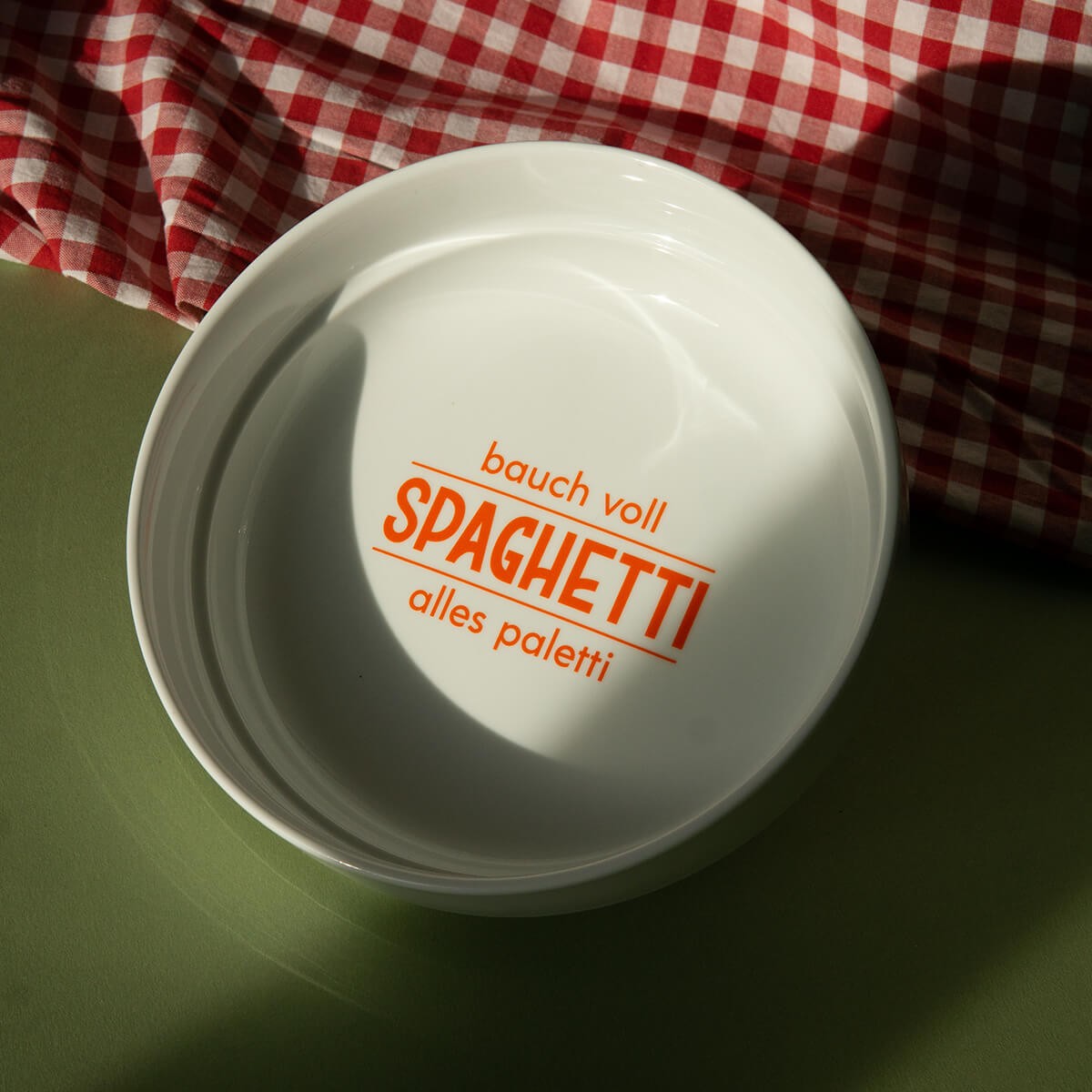 "Bauch voll Spaghetti, alles paletti" Porzellanteller – studio ciao