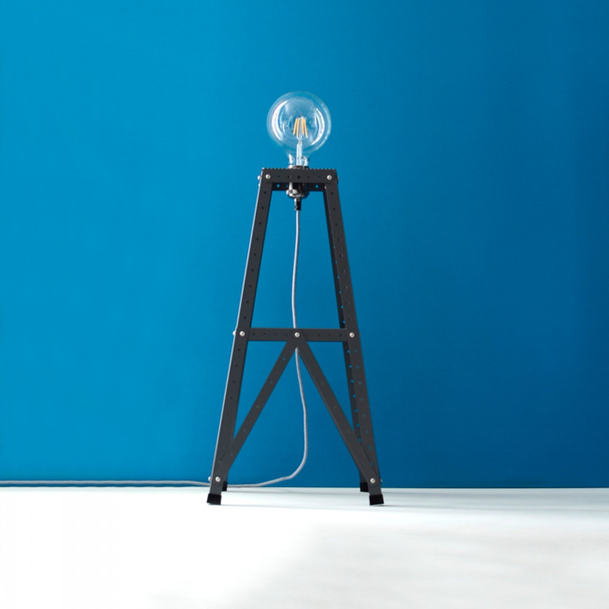 son of nils systemson Small Tower Lampe