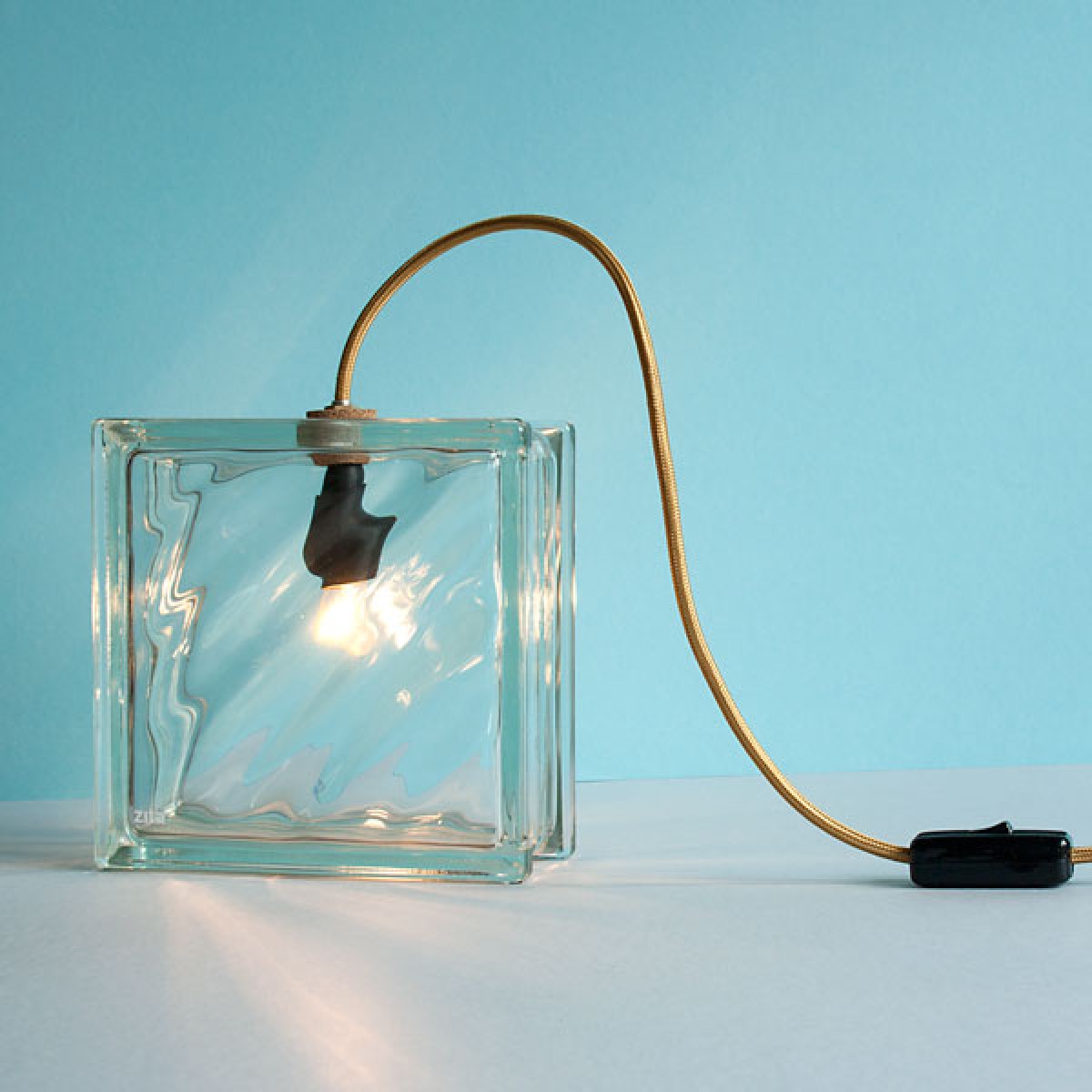 zita products - Boden- und Tischleuchte TIA AMBIENT welle