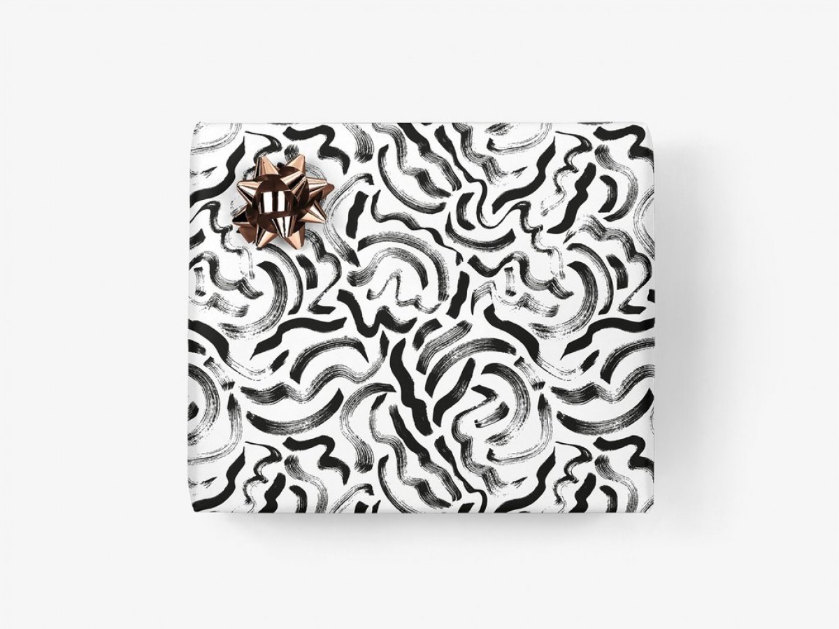 typealive / Geschenkpapier / Bold Strokes No. 1 (gefaltet)