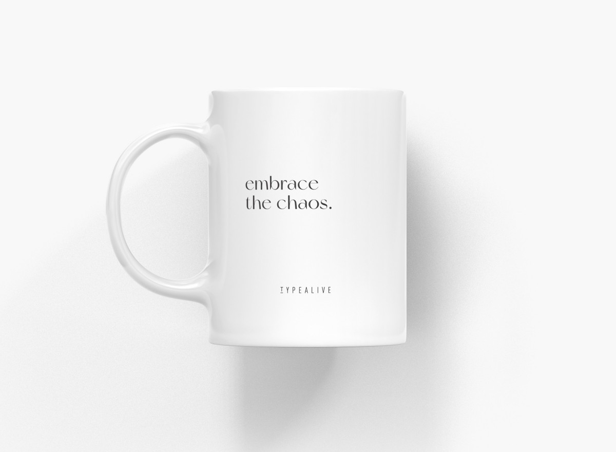 typealive / Tasse aus Keramik / Embrace