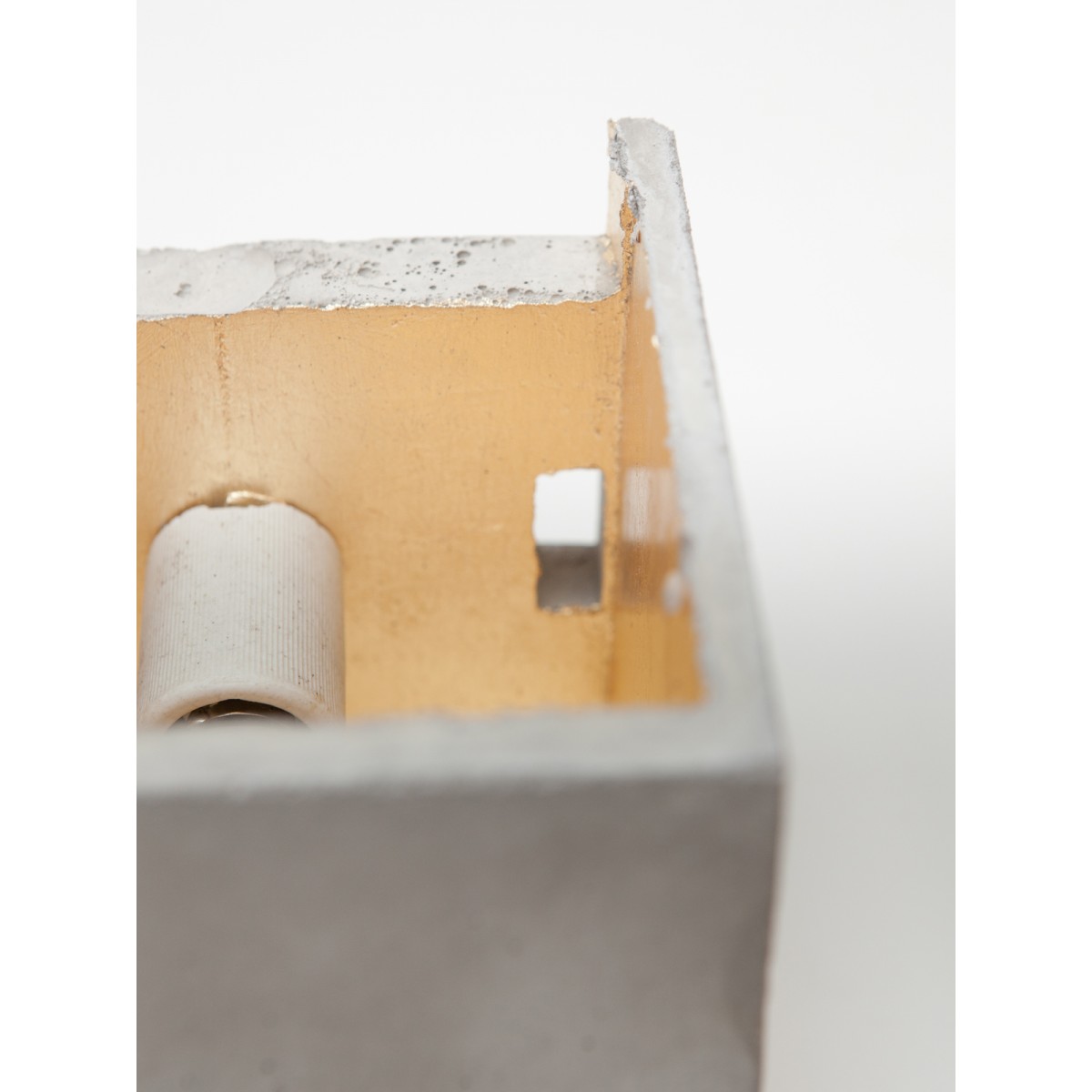 GANTlights - [B3] Wandlampe quadratisch Beton und Gold