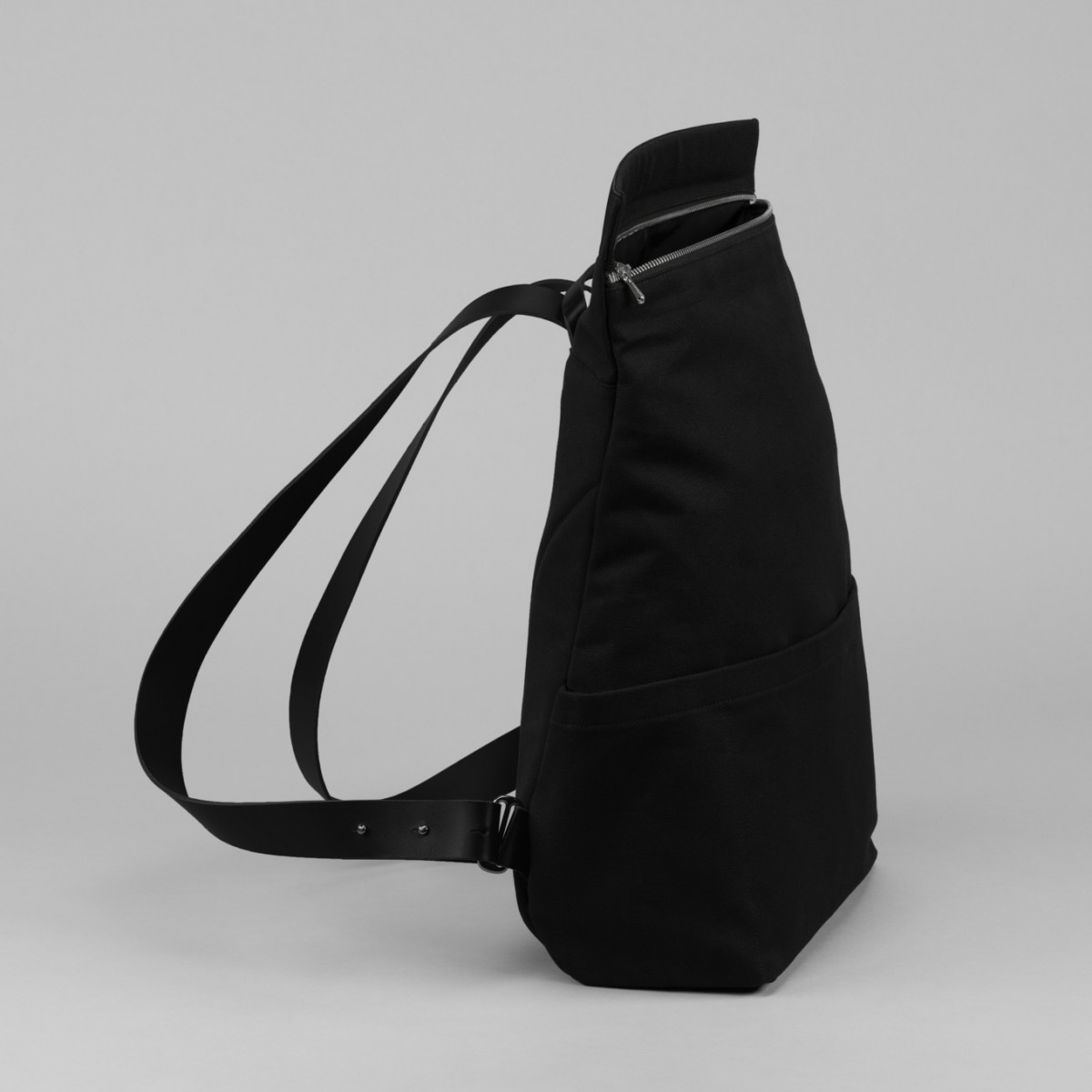 VANOOK Backpack Regular 
Black