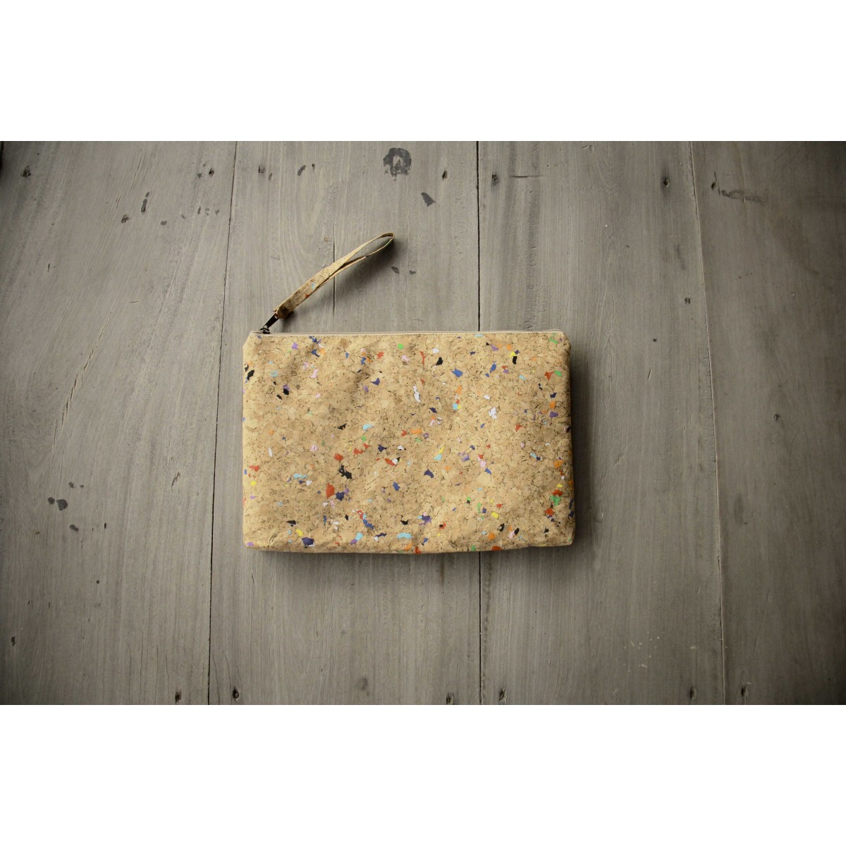  Kork-Laptop Hülle mit Farb-Akzenten, vegane MacBook Tasche 13 - 13.3 Zoll, wasserabweisend BY COPALA 